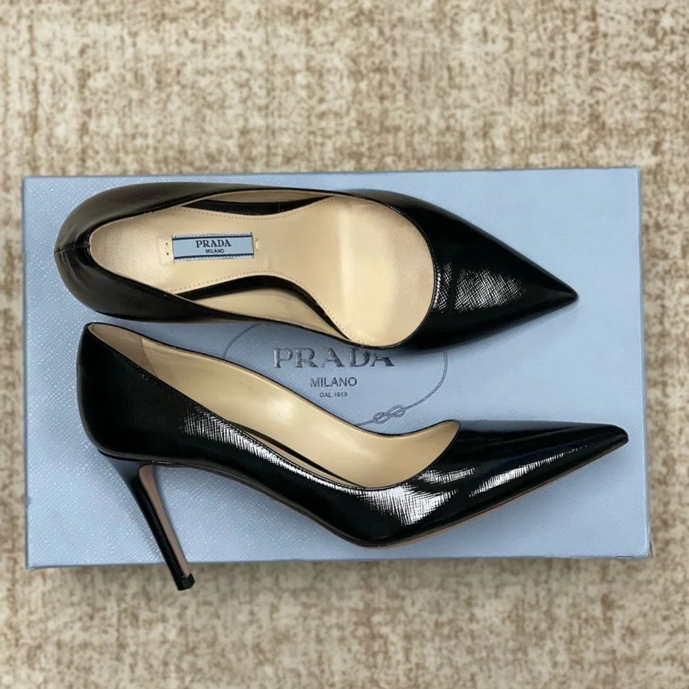 ✨PRADA Heels✨ - Picture 4 of 10